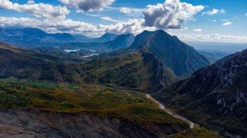 NBA勇士开季10胜2败外媒秀历史数据、有机会闯总冠军赛舞台